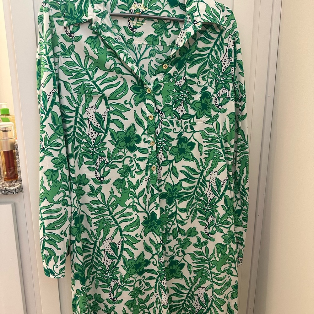 Lilly Pulitzer Green and White Botanical Casual Shirt